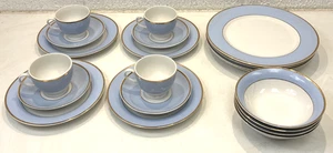 Doulton, Geschirr, hellblau, gold, 4er Set - Bild 1 von 8