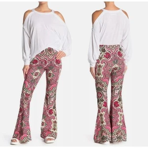 Free People Harper Pink Paisley Print Flare Pants Medium Retro 70’s Festival Rav - Picture 1 of 11