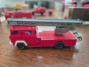 Wiking 620 Magirus DLK 23-12 Feuerwehr Leiterwagen - Bild 1 von 2
