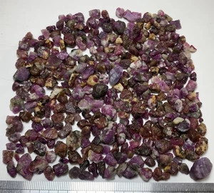 515 - Schöner grober Rubin aus Jagdalek Afghanistan 🇦🇫 - Bild 1 von 6