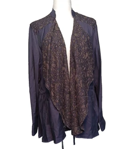 Logo by Lori Goldstein Strickjacke Gr. 14 lila Spitze vorne offen Jacke Whimsigoth - Bild 1 von 6