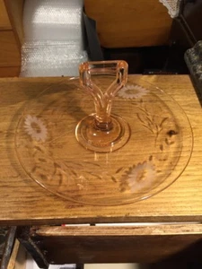 Vtg Pink Depression Glass Dessert Platter Etched Floral Design Center Handle - Picture 1 of 4