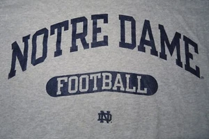 Vintage Champion Label - NOTRE DAME FIGHTIN' IRISH Football (2XL) T-Shirt - Bild 1 von 4