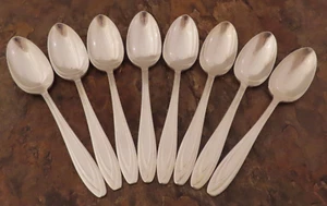 IS Silhouette Set 8 Teaspoons Spoons 1847 Rogers Vtg Silverplate Flatware Lot D - Picture 1 of 4