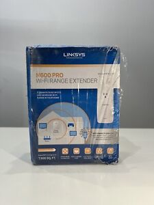 New Linksys N600 PRO Wi-Fi Range Extender (RE4100W) Box Wear