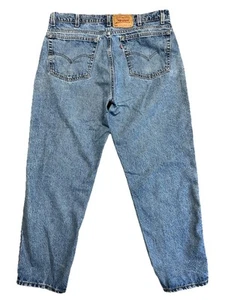 Vtg 90s Levi's 550 Relaxed Fit Tapered Leg Classic Blue 40x30 USA Made - Picture 1 of 12