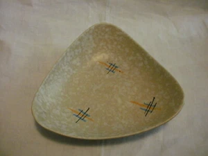 50 / 60 Mid Century Bay Keramik Foreign Schale dreieck Nierentisch Time TOP - Bild 1 von 5