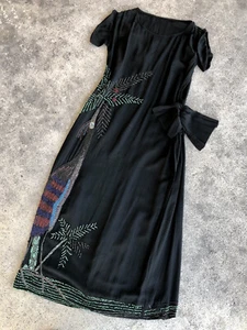 Fine Antique 1920s Figural Beaded Flapper Dress Stylized Crane & Trees Art Deco  - Picture 1 of 12