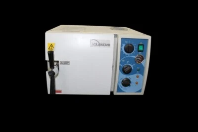 Esterilizador de vapor autoclave de mesa Tuttnauer 1730MKV Foto 1 de 4