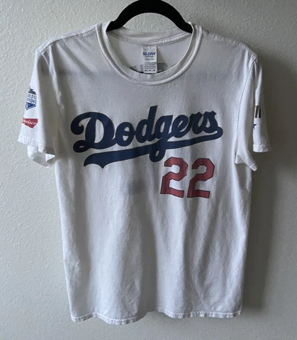 Clayton Kershaw #22 LA Los Angeles Dodgers 2020 Championship T-Shirt SGA Size M Cover
