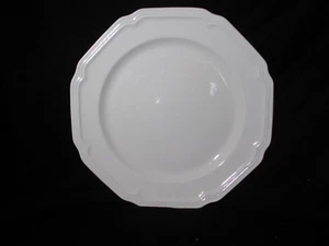 Mikasa Antique White HK400 Round Chop Plate - Bild 1 von 1