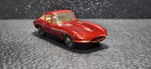 Vintage Lesney Matchbox Series No. 32 E Type Jaguar SCUFFS AND SCRATCHES  - Picture 1 of 15