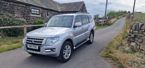 2017 17 MITSUBISHI SHOGUN 3.2 DI-D SG3 SUV 5DR DIESEL AUTO 4WD LWB SILVER - Picture 1 of 17