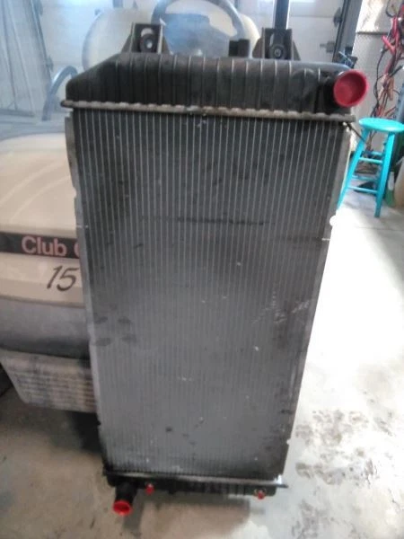 Radiator Fits 06-21 EXPRESS 2500 VAN 1297189 - Изображение 1 из 4