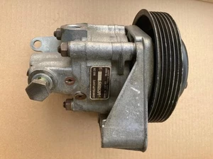1137951 BMW VICKERS 863218 E36 320i 325i M50  110 bar Power Steering Pump ST#66 - Picture 1 of 15