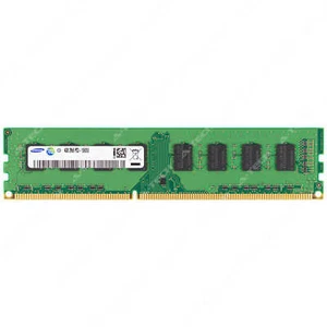 Samsung 4GB 2Rx8 PC3-10600U DIMM DDR3 1333MHz Non-ECC 240-Pin Desktop Memory RAM - Picture 1 of 2