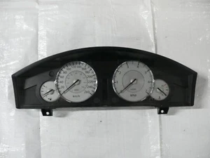 Velocímetro Chrysler 300C 05172119AF R51 - Imagen 1 de 2