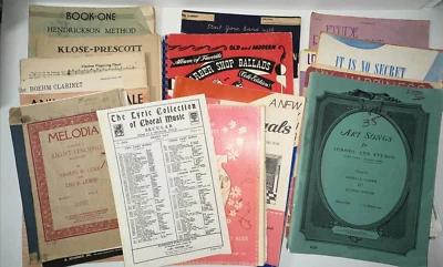 LARGE LOT OF VINTAGE SHEET MUSIC PIANO/CLARINET 45+ Pieces 1920's to 1970's - Image 1 of 4