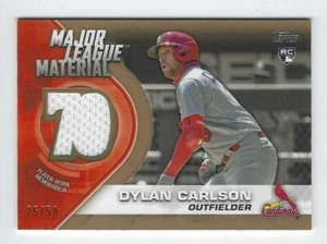 2021 Topps Series 2 #MLMDC Dylan Carlson Major League Materials Relic Gold 25/50 - Imagen 1 de 2