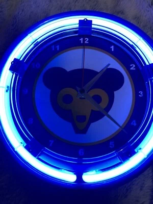 Cubs Light Clock - Image 1 of 4