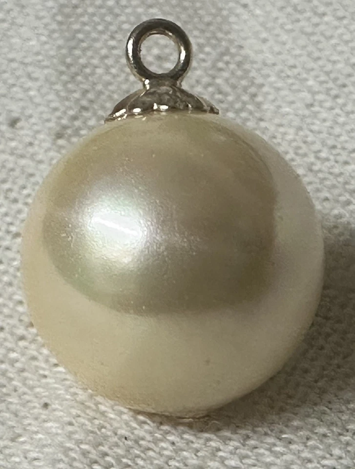 12mm Vintage Swarovski Simulation Faux Golden South Sea Pearl Pendant 14k Gold - Image 1 of 4