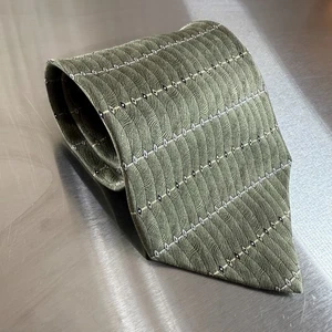 Chez Roffe Necktie Mens Green Silk Geometric Designer Adjustable Classic - Picture 1 of 5