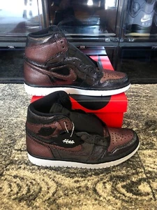 W NIKE AIR JORDAN 1 HI OG "FEARLESS" - SIZE 9.5 WOMENS US - BNIB - DEADSTOCK - Picture 1 of 7