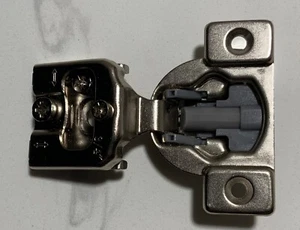 Blum Blumotion 38 N Kitchen Cabinet Hinge 3/4 Overlay Soft Close 38N355B.08 - Picture 1 of 4