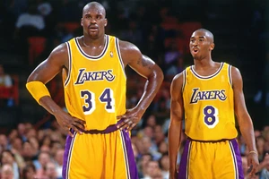 Shaquille O'Neal & Kobe Bryant 8X10 Photo Picture Los Angeles Lakers NBA Shaq - Picture 1 of 1