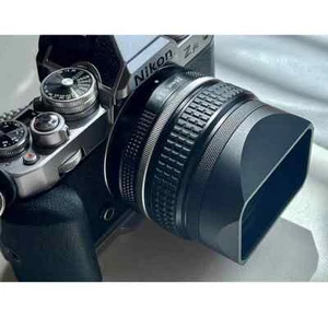 Quadratische Gegenlichtblende für Nikon Z28mm F2.8/Z28mm F2.8SE Z7II Z6II Z5 ZFC ZF Z50 Z7 Z9 - Bild 1 von 4