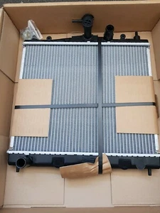 RADIADOR, REFRIGERACIÓN MOTOR PARA NISSAN RENAULT NISSENS 62902A - Imagen 1 de 2