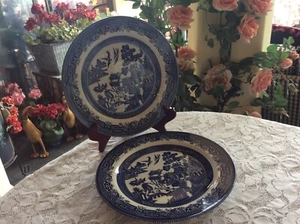 Set Of 2 Churchill Blue Willow Staffordshire England 10 1/4” Dinner Plates - Picture 1 of 5