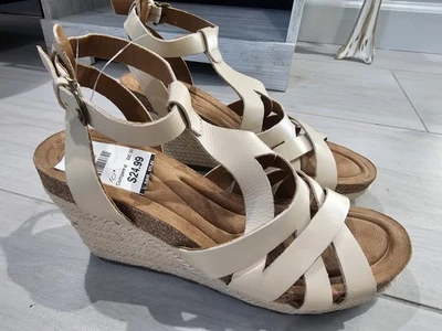 Earth Womens Wedge Sandals Shoes Size 10 - Image 1 of 3