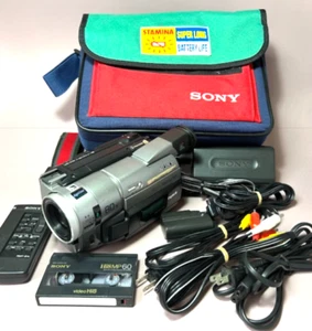 SONY Handycam DCR-TRV310 Digital 8 SteadyShot NightShot Camcorder - Picture 1 of 14