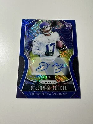 2019 Panini Prizm Dillon Mitchell FOTL Blue Shimmer Prizm Auto /10 RC #358 - Image 1 of 2