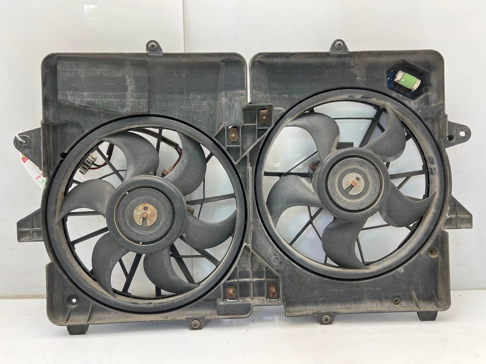 Гибридный вентилятор охлаждения в сборе 2005 - 2012 Ford Escape от оригинального производителя 5M6Z8C607 Ач - Изображение 1 из 4