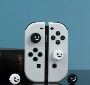 Cubierta de joystick de silicona suave para interruptor GeekShare tapas de agarre para pulgar negro y blanco Ghost - Imagen 1 de 8