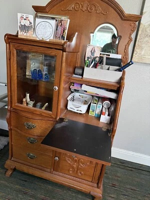 Tocador Lexington Furniture Victorian Sampler Collection Side by Side Foto 1 de 3