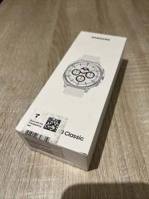 Samsung Galaxy Watch 8 Classic Smart Watch Bluetooth 46mm White BNIB & SEALED - Image 1 of 4