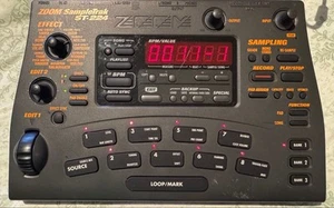 Zoom ST-224 Sampletrak secuenciador sampler soldado usado de Japón - Imagen 1 de 7