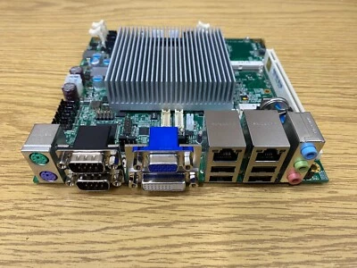 Placa madre Intel Atom D2550 Mini-ITX MI802 CPU Intel Atom 1,86 GHz Foto 1 de 4