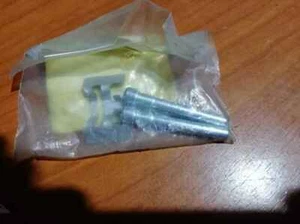 KIT REVISIONE PINZA FRENO PIAGGIO HEXAGON LXT 180 LX 125 SKIPPER 125 494685 NUO - Foto 1 di 1