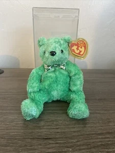 -E TY GORRO BEBÉ BEBÉS CON ETIQUETA OSO 2002 DÍA DE SAN PATRICIO SUERTE IRLANDESA-E - Imagen 1 de 3