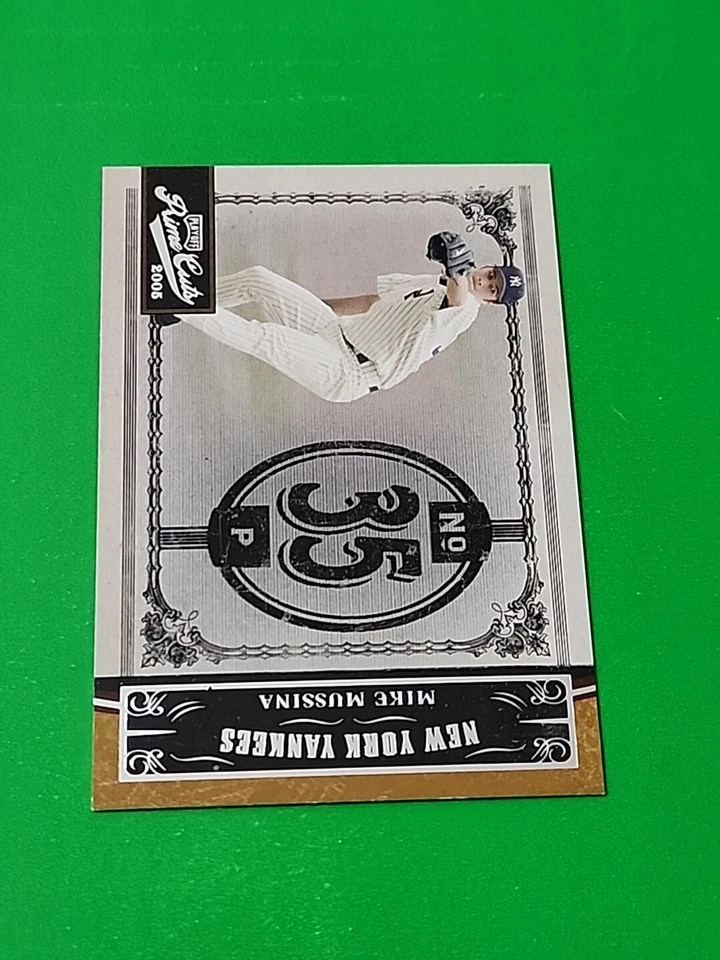 MIKE MUSSINA 2005 Playoff Prime Cuts 88/449 , #29 New York Yankees - Image 1 of 4