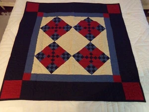 Neue handgefertigte Amish gesteppte 9 Patch Wandbehang in Amish Farben (42" B x 40,5" H) - Bild 1 von 3