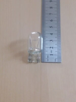 12 V W21/5W  T20 W3x16q Weiss Bremsleuchte Rückleuchte Tagfahrlicht - Bild 1 von 2