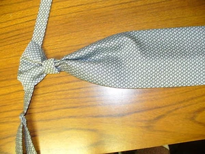 Corbata EURO (4 en mano) Pretied - PLATA Diamante E504 - Imagen 1 de 1