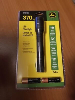 Lanterna de LED ET3910J John Deere 370 lúmens - Imagem 1 de 2