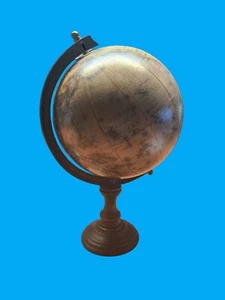17x12-in UG Globe 2011 Beautiful Desktop/Tabletop Decoration - Picture 1 of 3