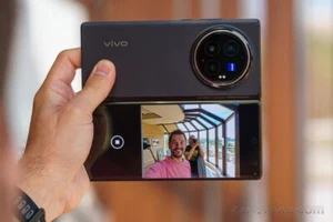 Vivo X Fold3 Pro version mondiale 512 Go double SIM noir neuf débloqué - Photo 1 sur 3